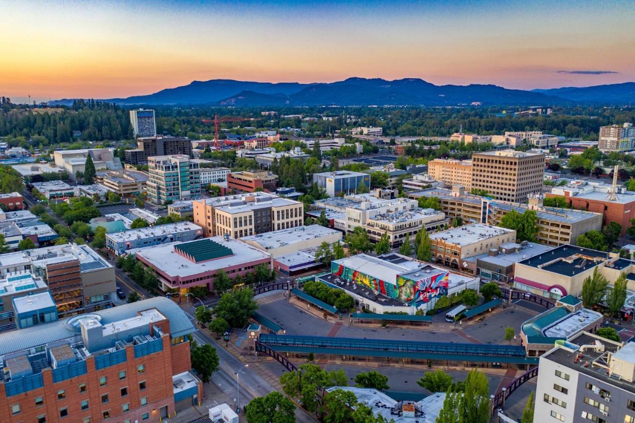 Holiday Inn Express : Eugene - Springfield By Ihg Екстер'єр фото